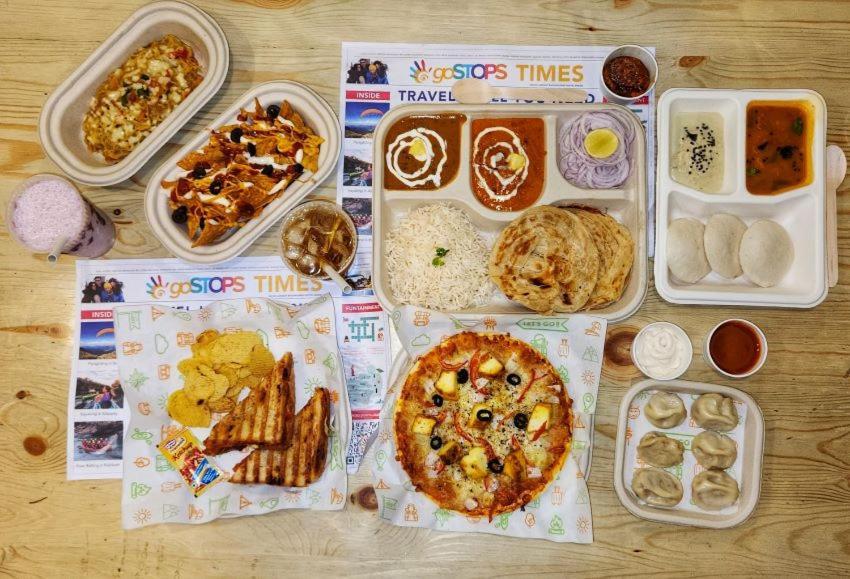 Gostops Bir, Landing Site Bagian luar foto